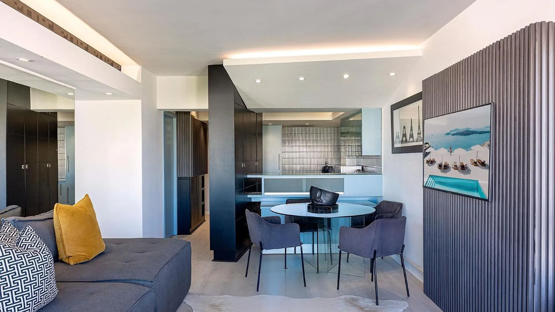 Clifton Yolo Spaces - Clifton Beachfront Executive Apartment Κέιπ Τάουν